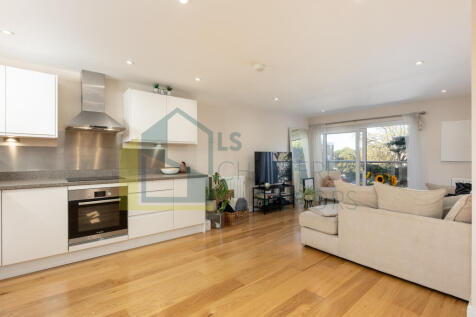 Kitchen Lounge