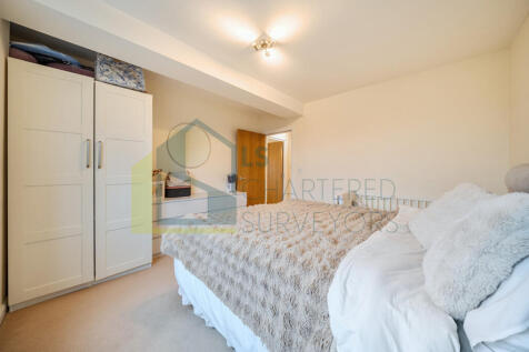 1381450-18-691c457fe2304