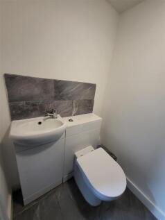 Loft Toilet/Shower