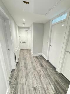 Hallway.jpg