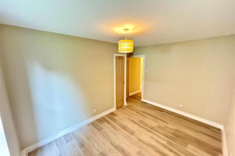 Bedroom2.jpg
