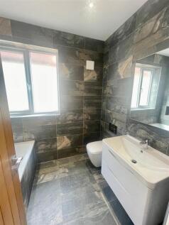 BATH4.jpg