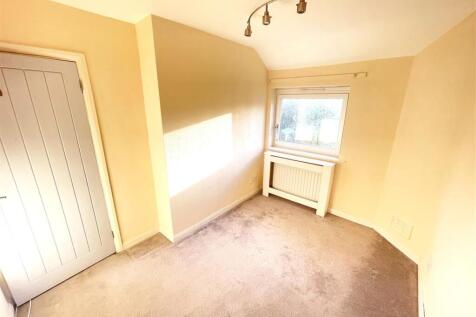 Bedroom1.JPG