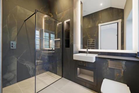 Newall Close - f6pvyn2sRrwCLTKIpnlb.jpg