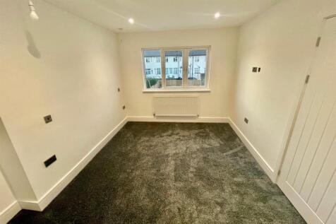 Bedroom2.jpg