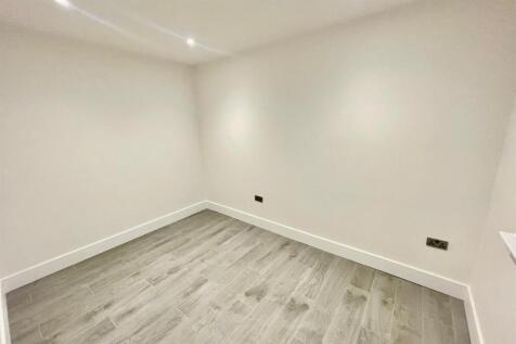 Bedroom3.jpg