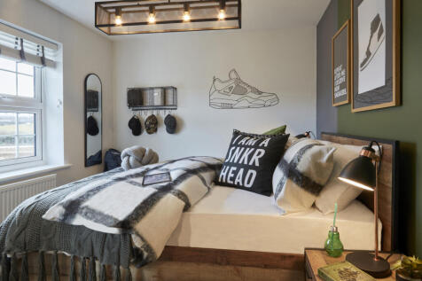 Further double bedroom in the Hollinwood 4 bedroom home