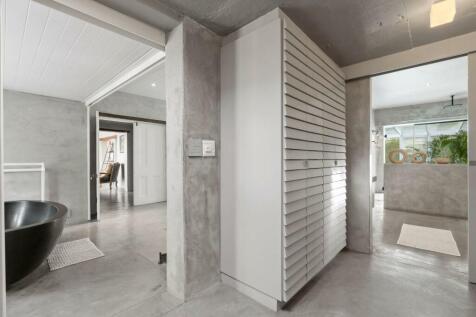 Property Image 62