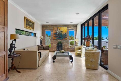 Multipurpose Living spaces all oepinh out to outdoor living areas