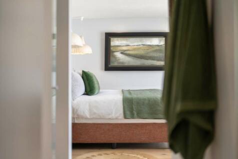 Main bedroom