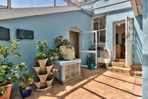Courtyard off the kitchen