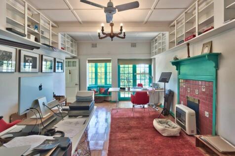office, bedroom or living space