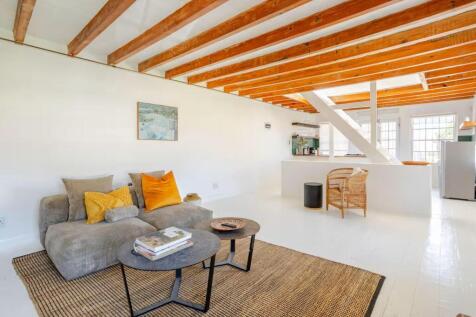 Living area 2