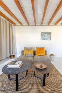 Living area 2