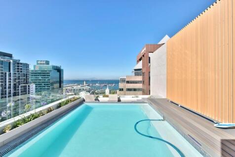 Rooftop pool
