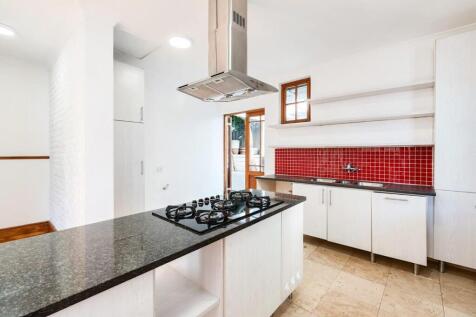 Kitchen with a gas hob and oven