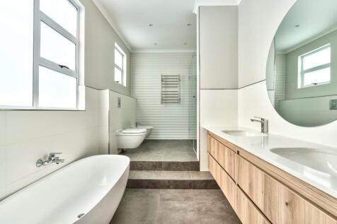 Luxury Bathrooms