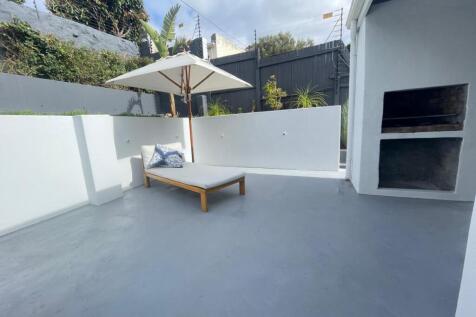Patio and built in braai