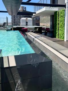 27th floor pool deck