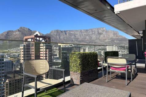 27th floor leisure deck views