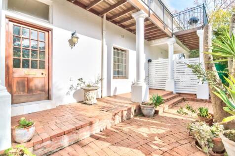 Entrance to the Flatlet