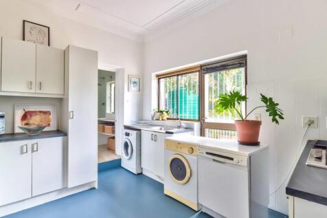 Flatlet - Kitchen 