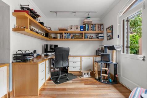 Property Image 28