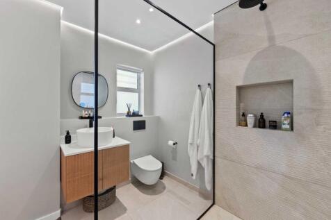 Second bathroom