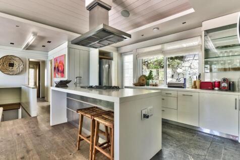 Modern kitchen