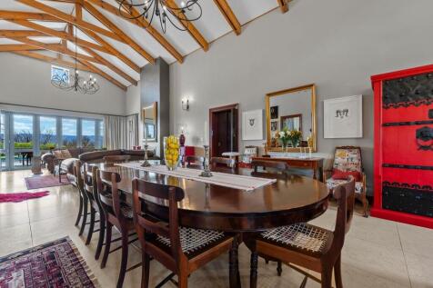 Lounge Dining Kitchen