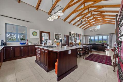 Lounge Dining Kitchen