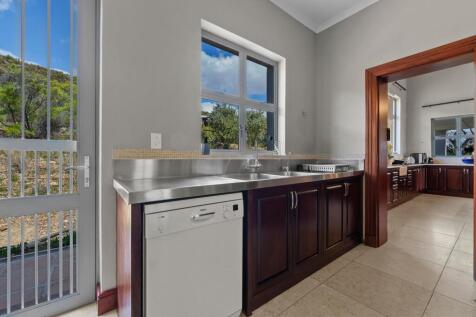 Lounge Dining Kitchen