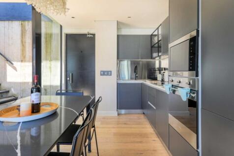 Modern kitchen