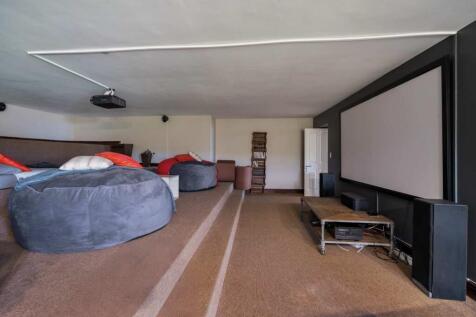 Property Image 38