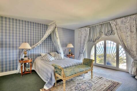 Bedroom Carpet