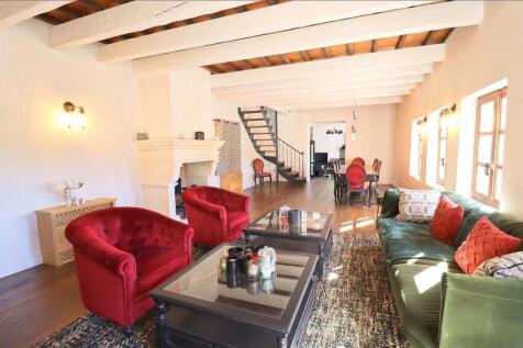 Property Image 8