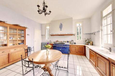 Property Image 9