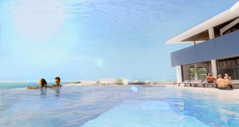 HEATED SWIMMING POOL 2