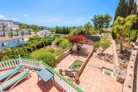 Landscaped gardens