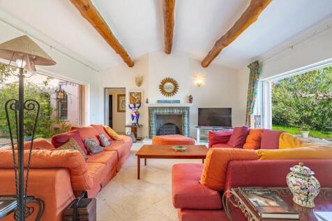 Living-room Tile Fireplace