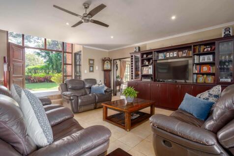 Spacious open plan TV lounge