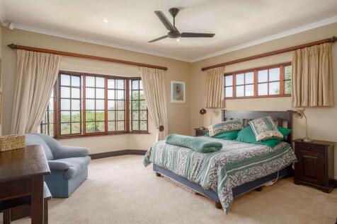 Second bedroom en-suite