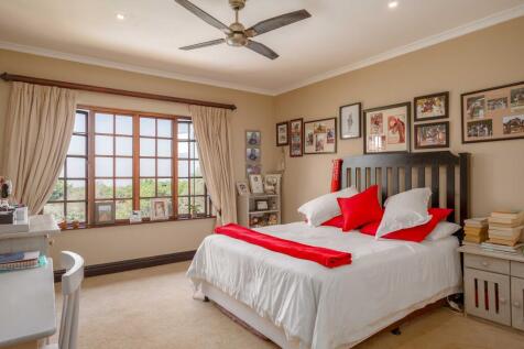Fourth bedroom