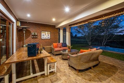 Spacious covered verandah to enjoy those magnificent evenings