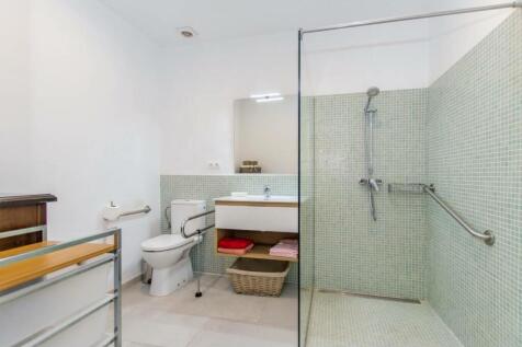 Property Image 10