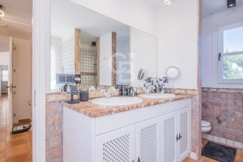 Property Image 60