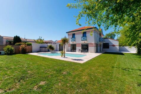 Property Image 11