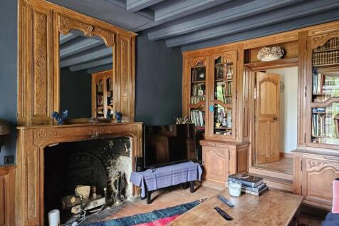 Property Image 4