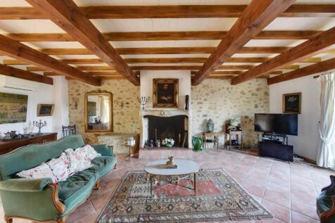 Property Image 8