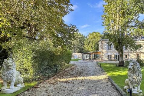 Property Image 4